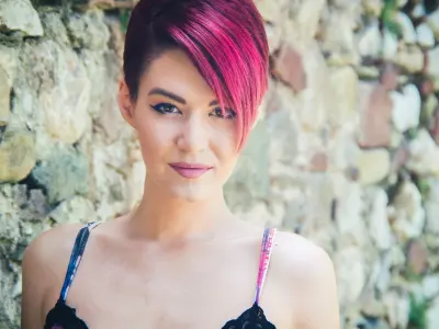 plancha para cabello corto