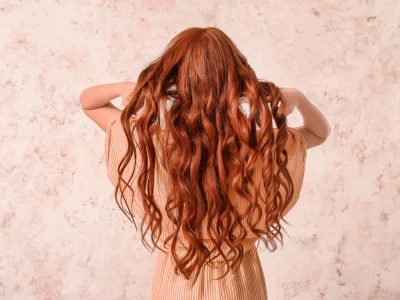 como-usar-plancha-de-pelo-para-rizar